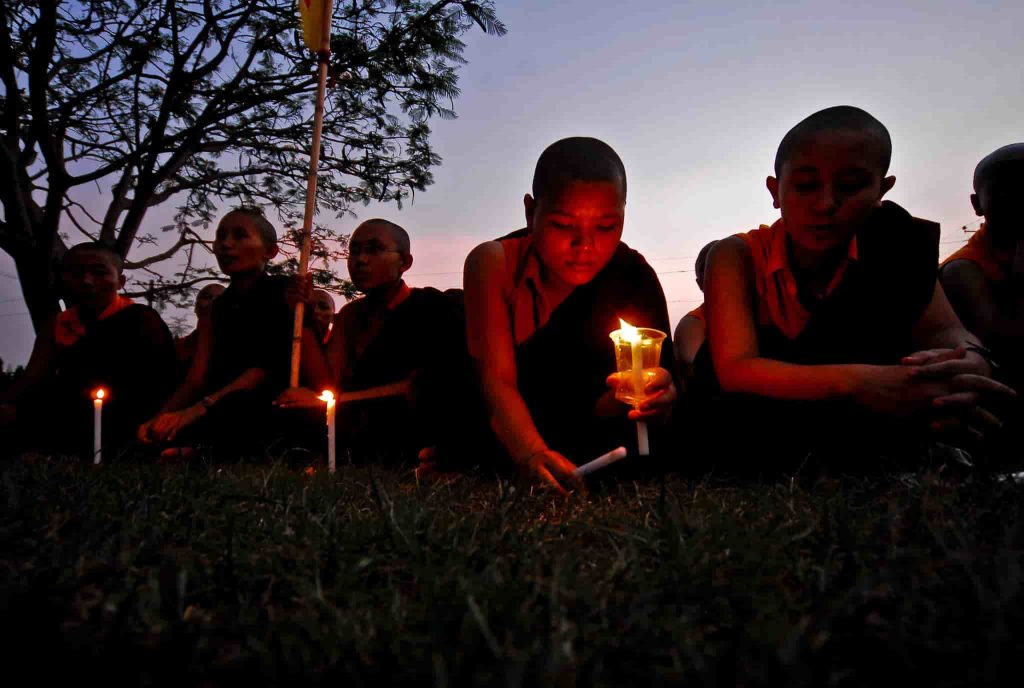 Tibetans channel deep cultural roots into peaceful defiance, connecting their struggle with the world through digital echo and diaspora activism. Photo: Steve Rhodes © CC BY-NC-ND 2.0 Deed